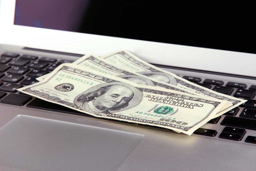 El oficial se mantuvo en $1475.