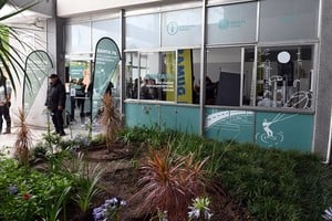 Sector recuperado dentro del edificio, donde anteriormente funcionaba un local gastronómico.