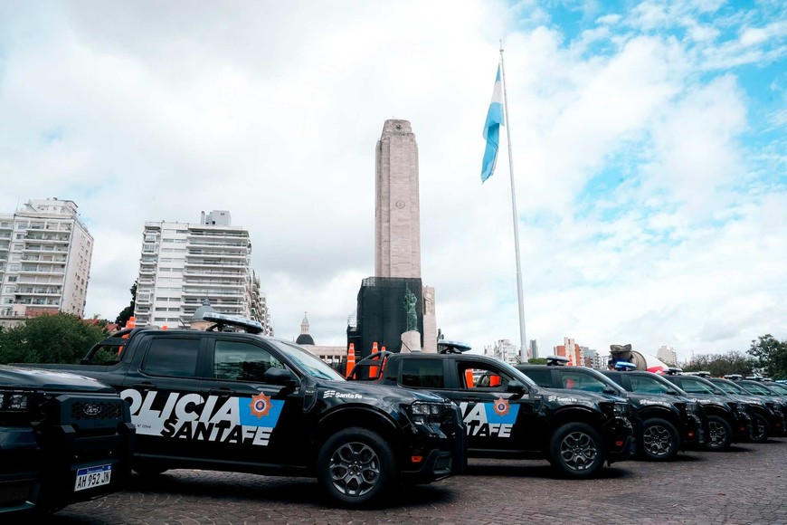 Ya son unos 300 los móviles que circulan por Rosario.