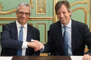 Rodolfo Freyre, CEO de Southern Energy, y Frédéric Barnaud, CEO de SEFE.