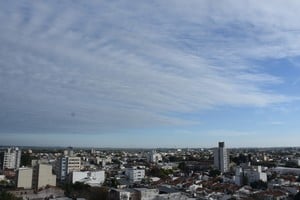 Se mantiene la presencia de nubosidad en la capital santafesina. Crédito: Mauricio Garín