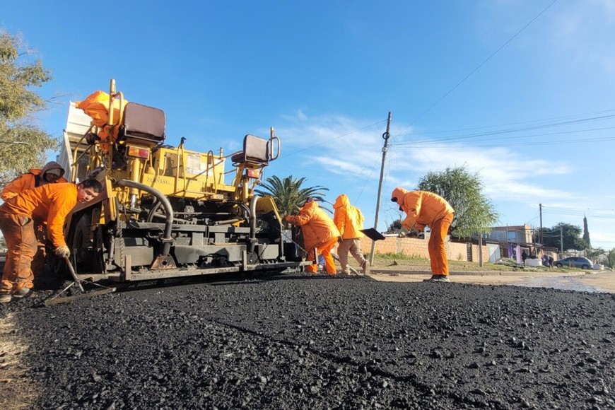 El programa tiene como objetivo mantener y mejorar la transitabilidad y garantizar la condición óptima de la red vial.
