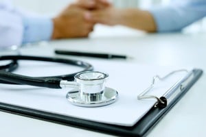 La Confederación Médica Panamericana instituyó este día en honor a Finlay, y varios organismos en la región se sumaron a la iniciativa. 