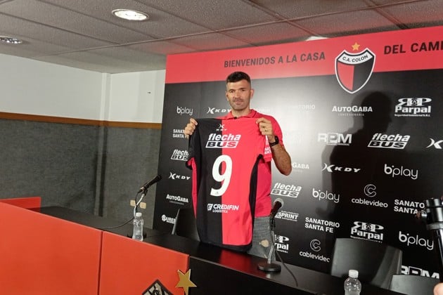 Cuando todo era ilusión. "No competimos en todo el año, salvo en los primeros cuatro o cinco partidos", reconoció el "Puma" Gigliotti. Después, le pegó duró a los DT y a Godano.