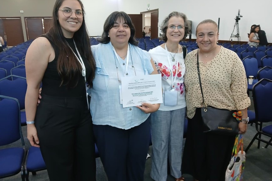 Una enfermera del Hospital Alassia ganó un premio internacional por su investigación de cuidados paliativos neonatales
