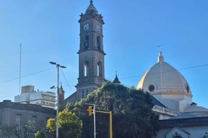 En Argentina, esta celebración es considerada un feriado nacional inamovible, o que quiere decir que no se puede trasladar el asueto a otra fecha.