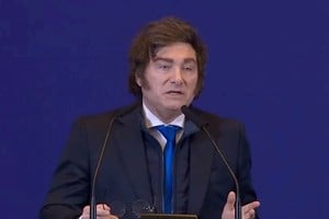 Milei brindó un discurso de más de una hora en La Rural ante economistas y empresarios.