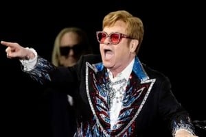 Elton John confirmó la pérdida de visión en ambos ojos