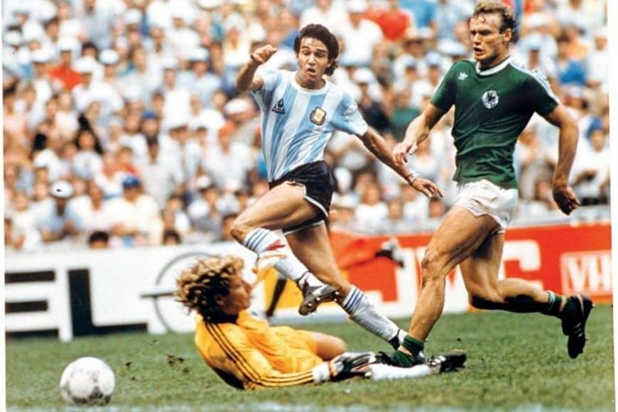 El ex volante recordó la semifinal ante Italia 1990 y la falta de respeto que sintieron.