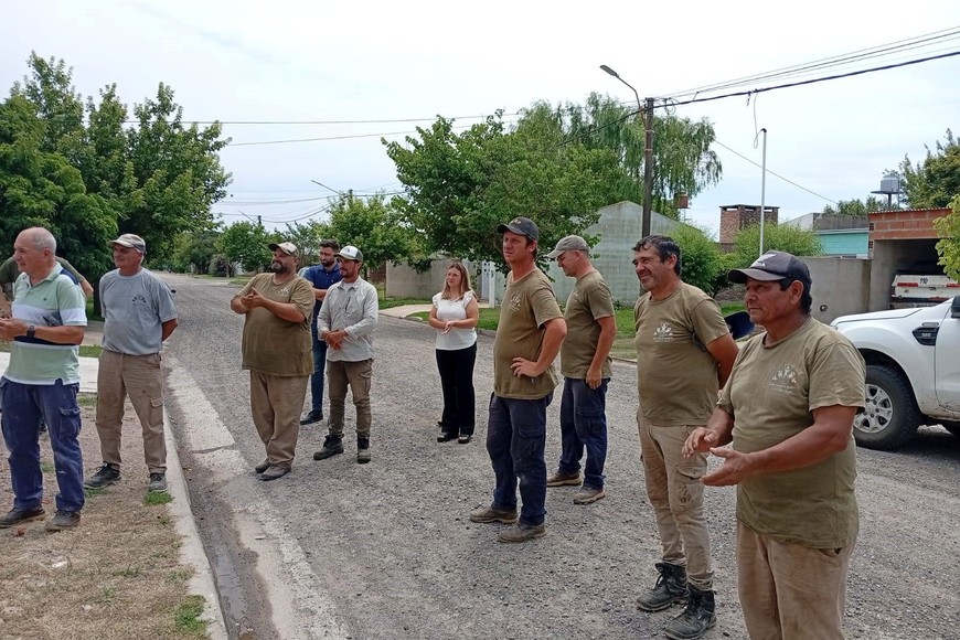 Nombrar este espacio como “Juan José Pegassano” fue un gesto impulsado por los propios trabajadores comunales, quienes recordaron a Juanjo como un compañero comprometido, solidario y siempre dispuesto a brindar una mano.