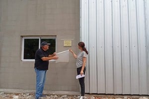 Nombrar este espacio como “Juan José Pegassano” fue un gesto impulsado por los propios trabajadores comunales, quienes recordaron a Juanjo como un compañero comprometido, solidario y siempre dispuesto a brindar una mano.