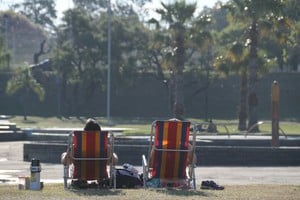 Se establecen las temperaturas de verano en la capital santafesina. Crédito: Manuel Fabatía