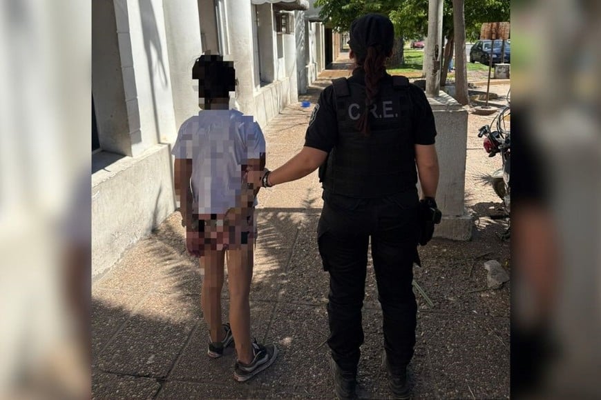 La joven no podía acercarse a su familia por mandato judicial, pero lo desobedeció. Foto: El Litoral