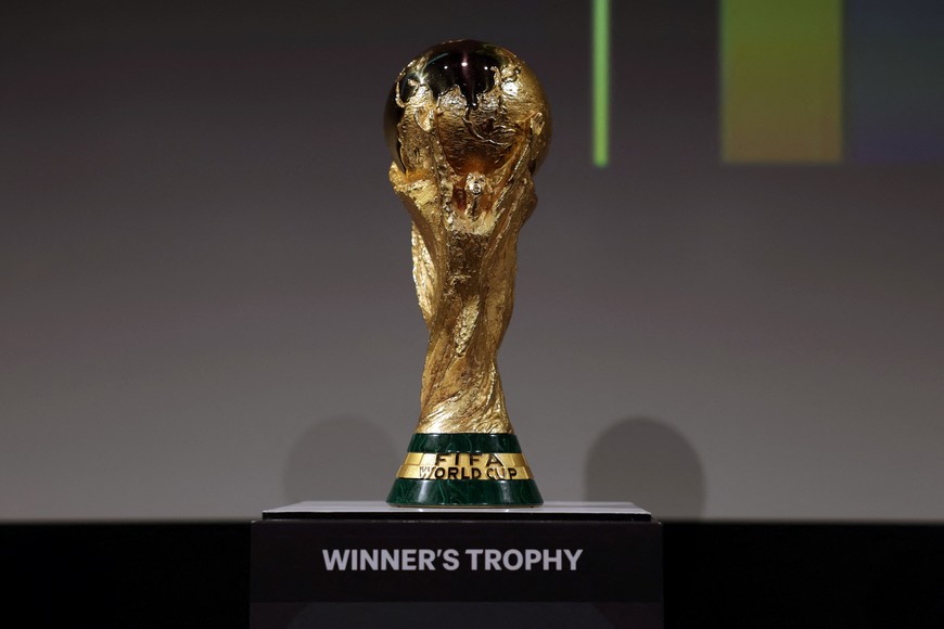 Soccer Football - FIFA World Cup 2026 - Panel with FIFA legends ahead of World Cup Draw - John F. Kennedy Center for the Performing Arts, Washington, D.C., U.S. - December 3, 2025
The World Cup Trophy is displayed REUTERS/Jeenah Moon