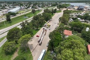 Llegaron las primeras vigas del nuevo Puente Santa Fe–Santo Tomé.