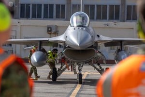 Uno de los ejemplos del F-16 que recibe Argentina.