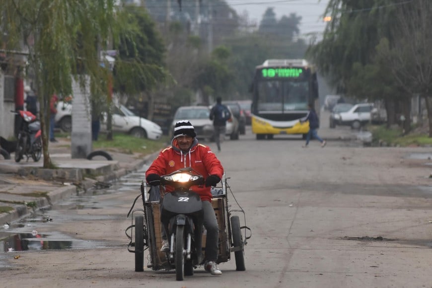 La accesibilidad a las paradas es menor en los sectores más vulnerables, según el informe. Foto: Flavio Raina