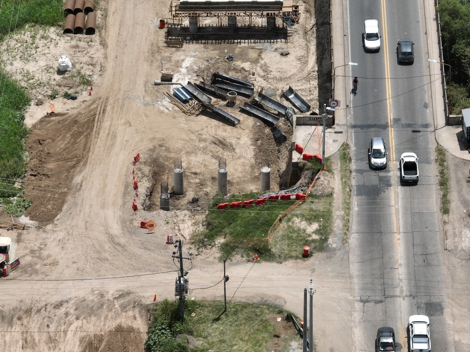Llegaron las primeras vigas del nuevo Puente Santa Fe–Santo Tomé.