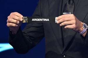 Tom Brady fue quien lució el papel de Argentina. Foto: Reuters