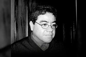 Roger Santiváñez,escritor peruano.