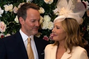 La sencillez y la elegancia dominaron la estética de la boda.