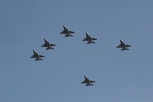 El gobierno celebró la llegada de los aviones.