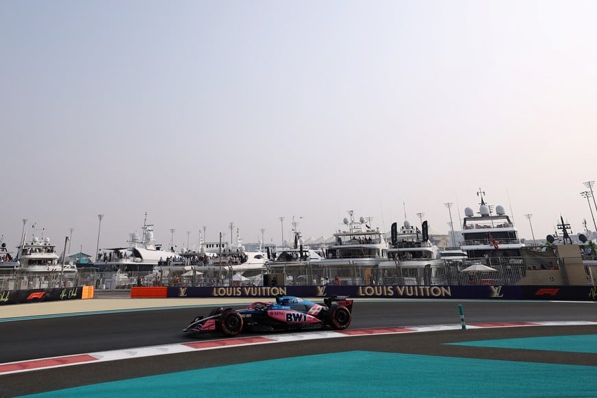 Formula One F1 - Abu Dhabi Grand Prix - Yas Marina Circuit, Abu Dhabi, United Arab Emirates - December 6, 2025
Alpine's Franco Colapinto in action during practice REUTERS/Amr Alfiky