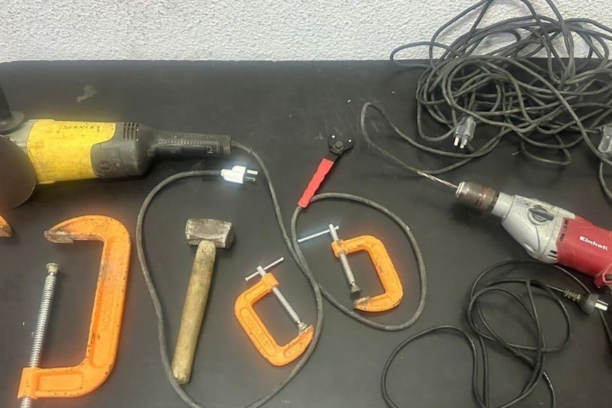 Elementos secuestrados en el procedimiento de barrio Guadalupe. Foto: El Litoral
