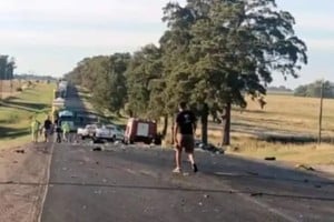 Un argentino murió en un choque frontal contra un camión en Uruguay
