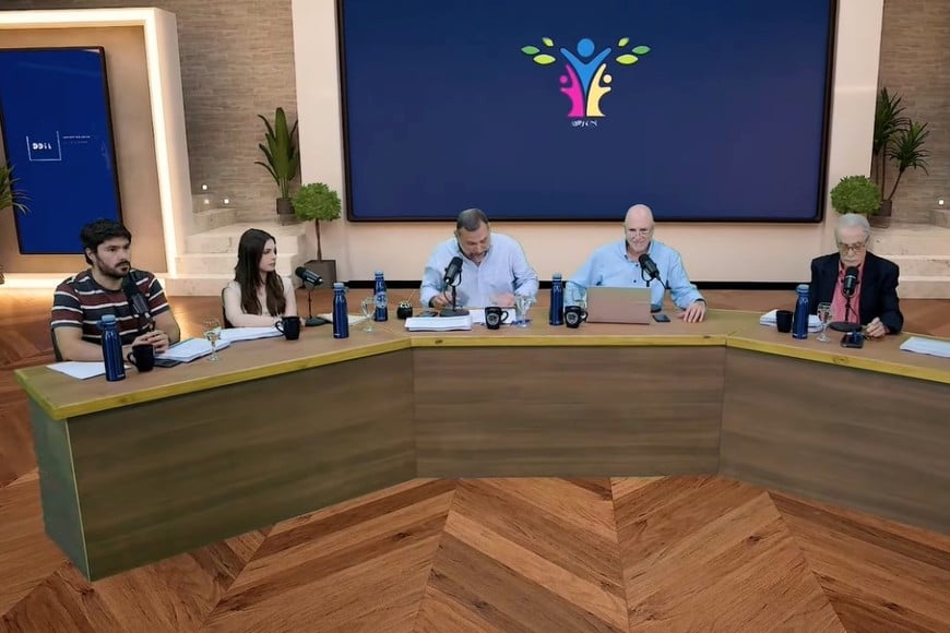 Presentación del informe "Nuevo escenario político-económico: estrés y bienestar en una Argentina en transición" del Observatorio de Deuda Social de la UCA 2025.