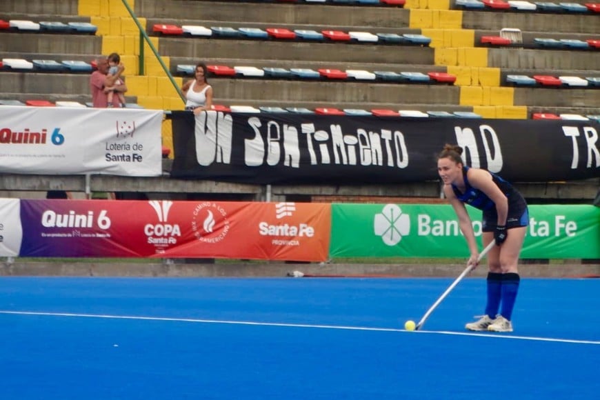 Duendes de Rosario se quedó con la Copa Santa Fe de Hockey femenino.