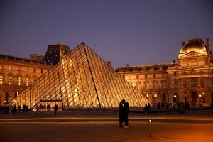 Documentos egipcios antiguos del Louvre afectados por sistema obsoleto de cañerías. Foto: Archivo / REUTERS / Abdul Saboor.