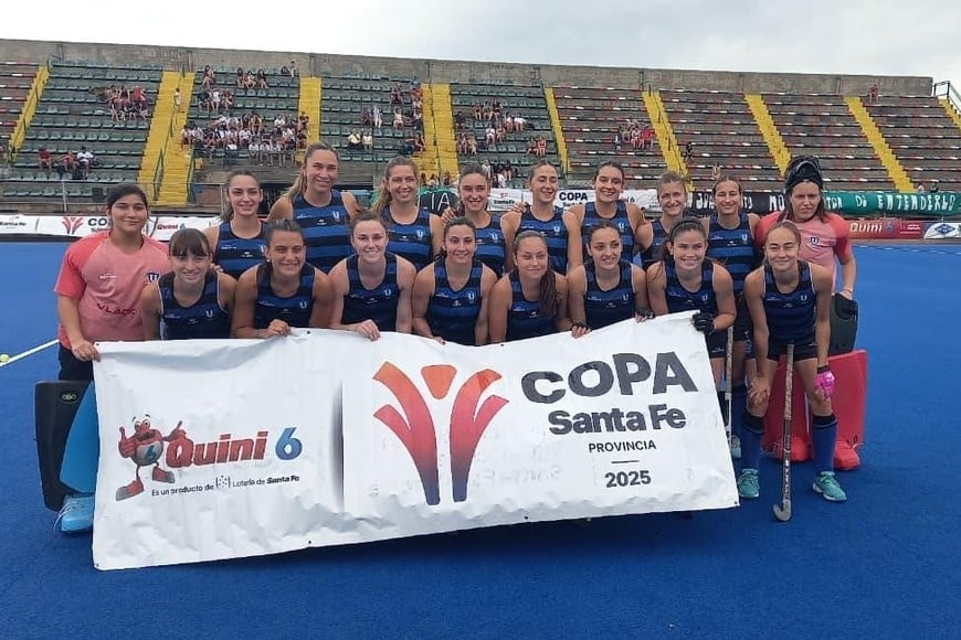 Duendes de Rosario se quedó con la Copa Santa Fe de Hockey femenino.