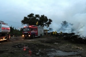 Un incendio en Sauce Viejo puso en agenda la problemática de basurales a cielo abierto. Crédito: Manuel Fabatía