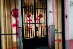 Pintadas en el templo masónico, ubicado en 9 de Julio 2400. Foto: Gentileza