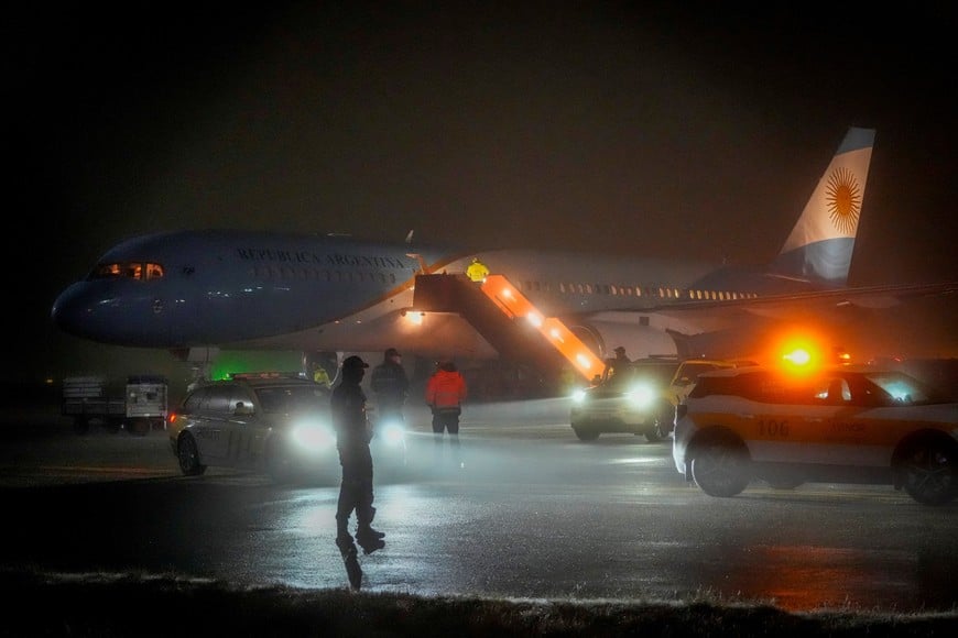 The plane carrying Argentine President Javier Milei arrives at Oslo Airport during his visit in connection with the Nobel Peace Prize presentation ceremony, in Gardermoen, Norway, December 9, 2025. Gorm Kallestad/NTB/via REUTERS ATTENTION EDITORS - THIS IMAGE WAS PROVIDED BY A THIRD PARTY. NORWAY OUT. NO COMMERCIAL OR EDITORIAL SALES IN NORWAY.?