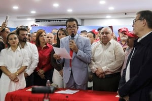 Salvador Nasralla denunció un “fraude monumental” y pidió contar “acta por acta”. Foto: Reuters