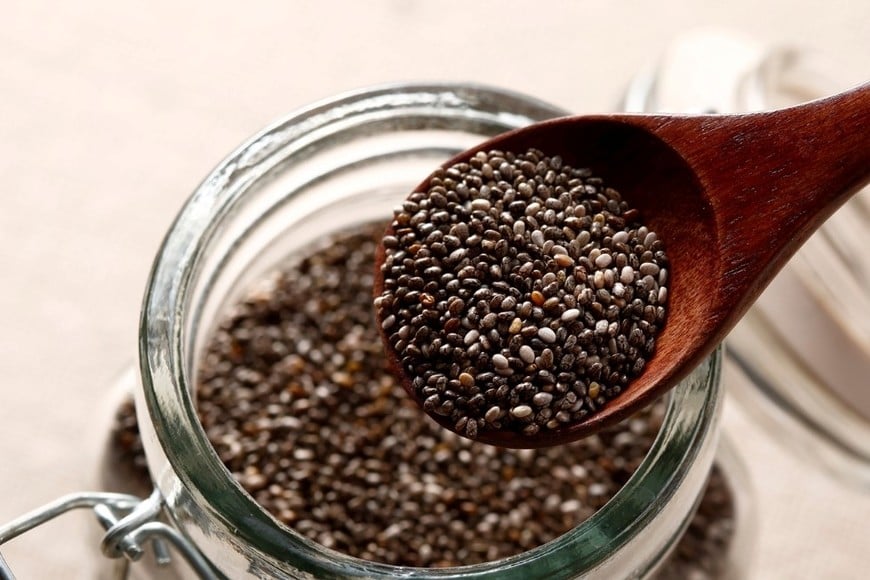 Más allá del gel, la chía destaca por su riqueza nutricional.