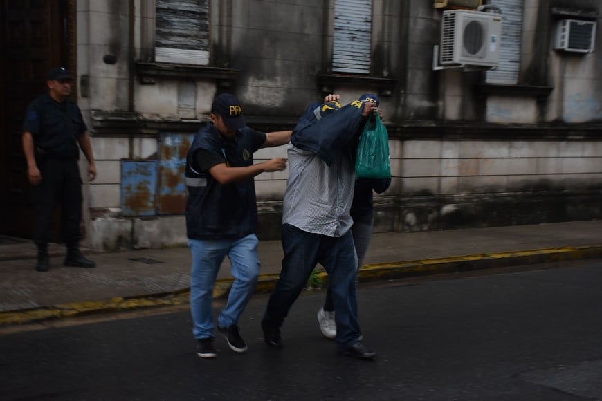 Tribunal Oral Federal Luis Paz domiciliaria revocada