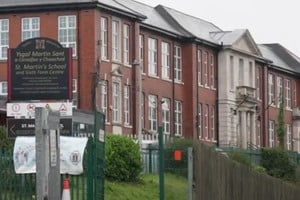 Docentes y alumnos reportaron síntomas.