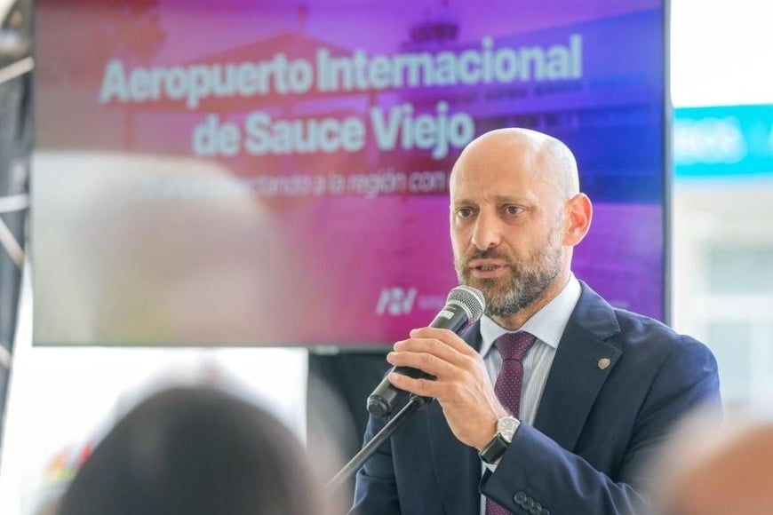 Puccini remarcó que el aeropuerto es una herramienta estratégica para el desarrollo productivo de la provincia.