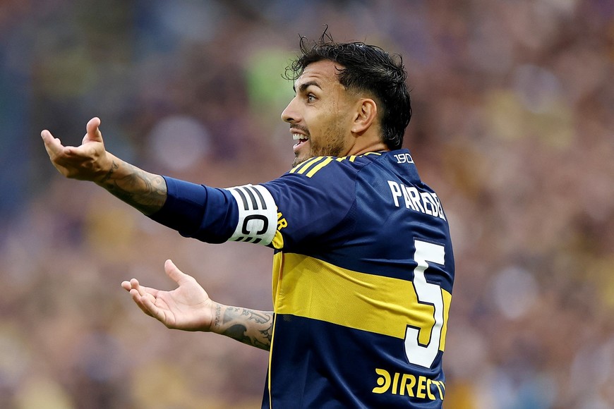 Soccer - Argentina - Argentine Primera Division - Torneo Clausura - Boca Juniors v Racing Club - Estadio La Bombonera, Buenos Aires, Argentina - December 7, 2025
Boca Juniors' Leandro Paredes reacts REUTERS/Agustin Marcarian