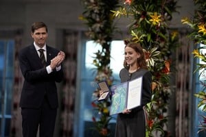 Ana Corina Sosa Machado, hija de María Corina Machado, recibe el Premio Nobel de la Paz. Crédito: Ole Berg-Rusten/NTB