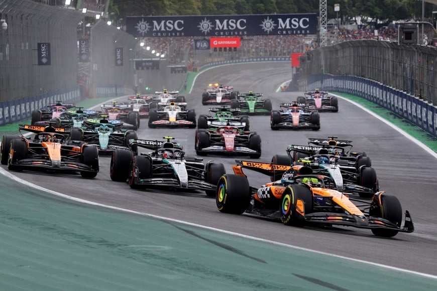 Formula One F1 - Sao Paulo Grand Prix - Autodromo Jose Carlos Pace, Sao Paulo, Brazil - November 8, 2025
McLaren's Lando Norris in action during the sprint race REUTERS/Ricardo Moraes