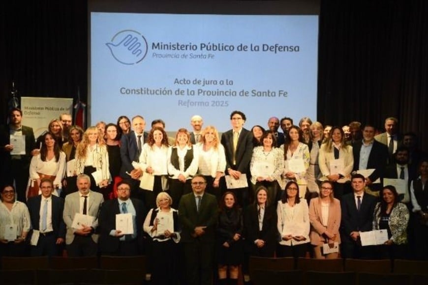 Estrella Moreno Robinson Defensora General de la provincia de Santa Fe actos de jura