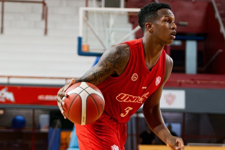 Importante triunfo para el Tatengue. Crédito: Prensa Unión