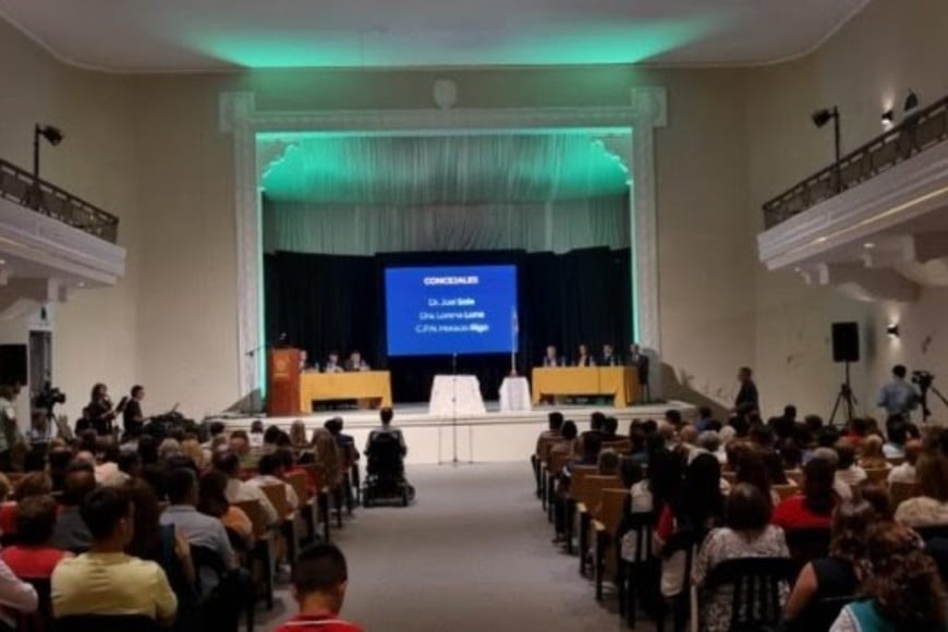 Asumieron los nuevos concejales en San Cristóbal