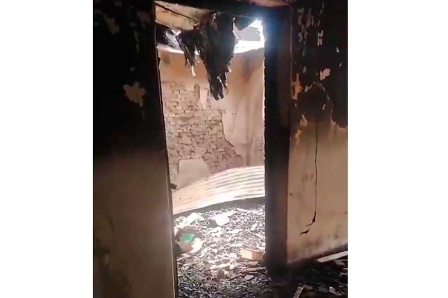 Parte de la destrucción provocada por las llamas.