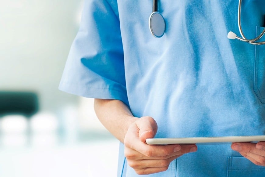 Caída de la esperanza de vida, estancamiento en la cobertura sanitaria y aumento de desigualdades