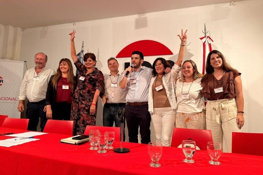 El venadense Leonel Chiarella fue elegido nuevo presidente de la UCR - Image 3